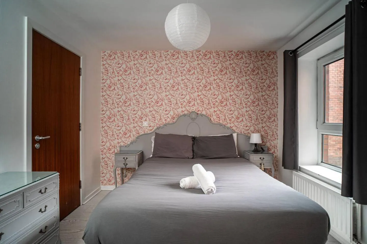 Central Apartment In Belfast City Centre