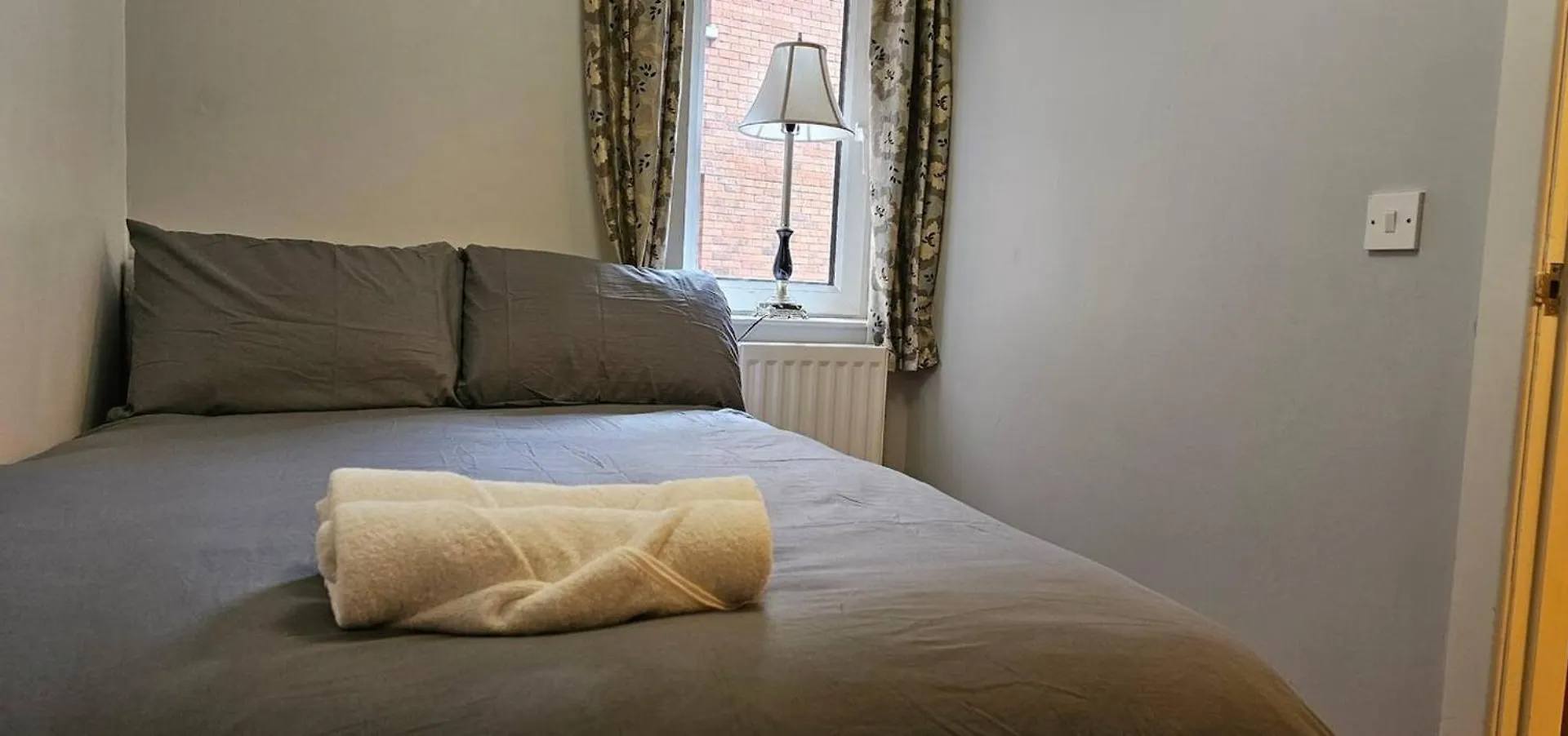 Central Apartment In Belfast City Centre